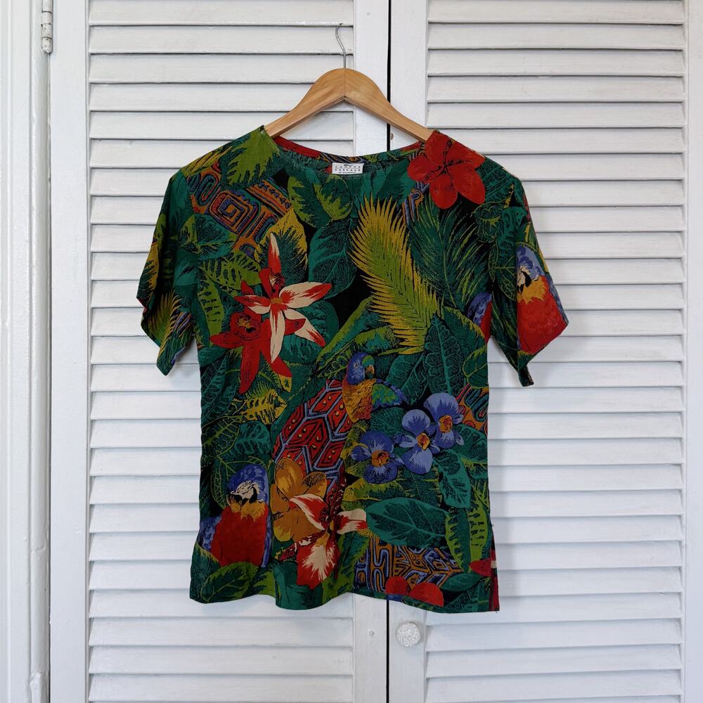 Vintage Colorful Parrot Jungle Print Campus Casuals Blouse, size small